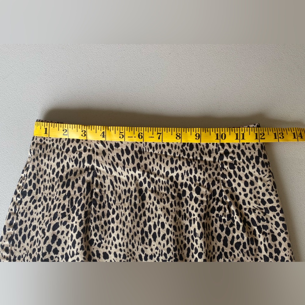 Brandy Melville Cheetah Print Skirt One Size- Like New Condition - Picture 6 of 8